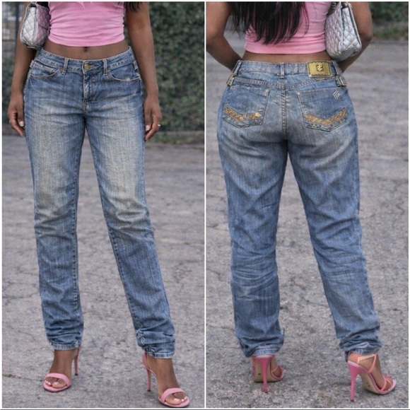 Rocawear Bedazzled Jeans Blue Denim Junior’s 13 Beaded Logo Buckles Vintage Y2K - Picture 1 of 15